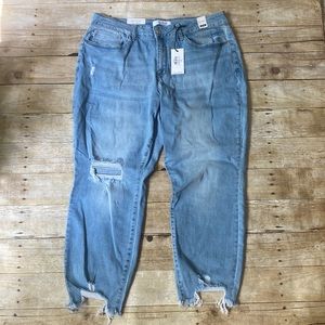 NWT Judy Blue Fay Mid Rise Distressed Hem Boyfriend Jeans Size 18W